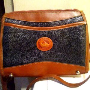 DOONIE & BOURKE (All-weather leather purse)